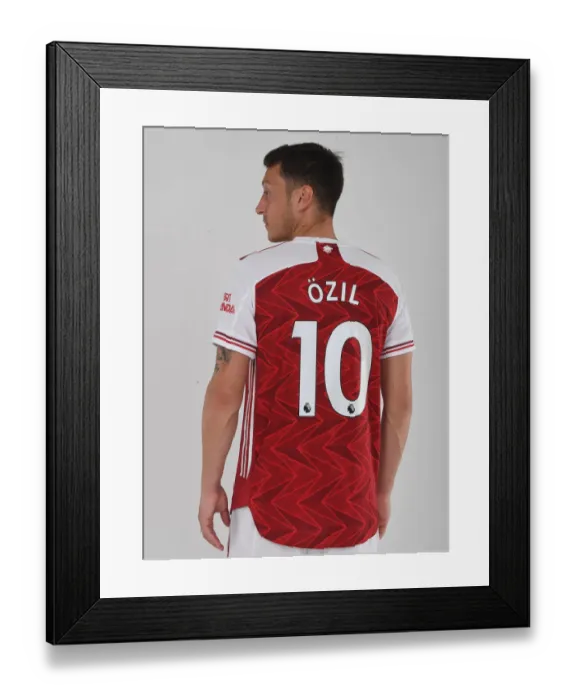 Framed Print : Arsenal Football Club: Mesut Ozil at 2020-21 Training Session
