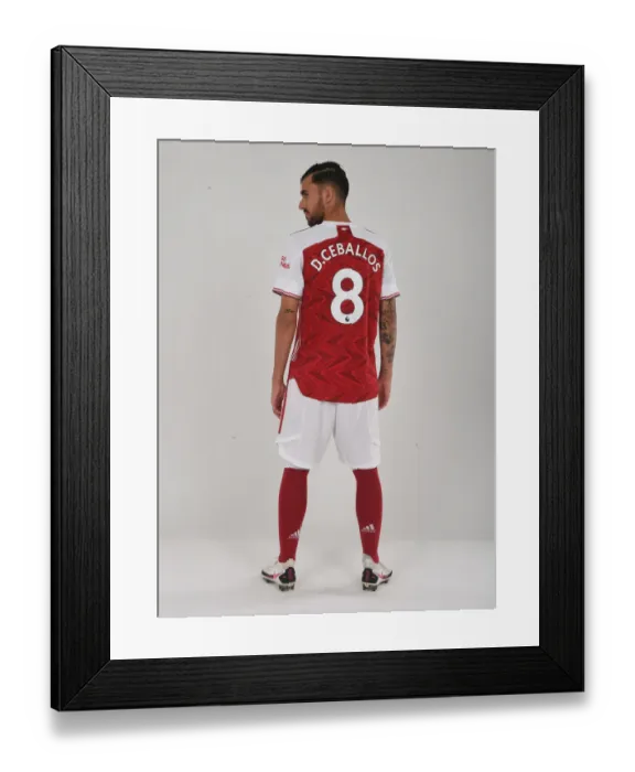 Framed Print : Arsenal First Team: Dani Ceballos Training at London Colney, 2020-21 Season Framed Print : Arsenal First Team: Dani Ceballos Training at London Colney, 2020-21 Season