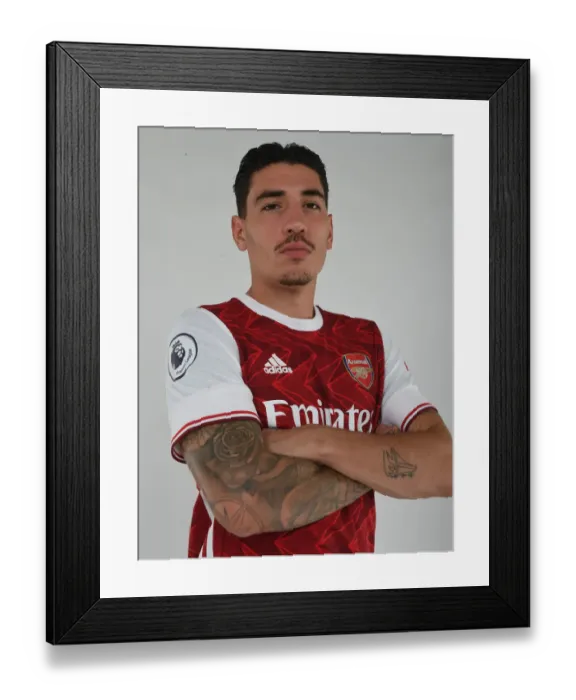 Framed Print : Arsenal's Hector Bellerin at 2020-21 First Team Photocall Framed Print : Arsenal's Hector Bellerin at 2020-21 First Team Photocall