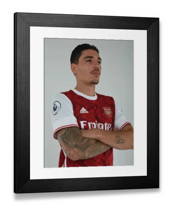 Framed Print : Arsenal First Team: 2020-21 Season Photocall - Hector Bellerin