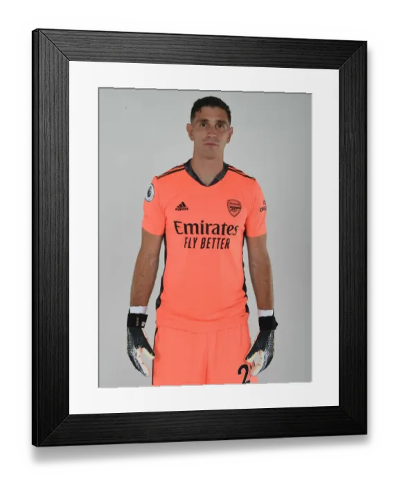 Framed Print : Arsenal First Team 2020-21: Emiliano Martinez in Training Framed Print : Arsenal First Team 2020-21: Emiliano Martinez in Training