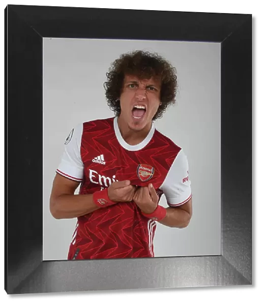 Arsenal First Team 2020-21: David Luiz in Training