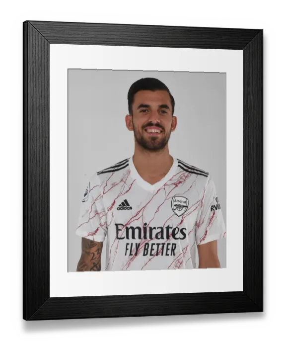 Framed Print : Arsenal's Dani Ceballos in Focus: Training Sessions at London Colney, 2020-21 Framed Print : Arsenal's Dani Ceballos in Focus: Training Sessions at London Colney, 2020-21