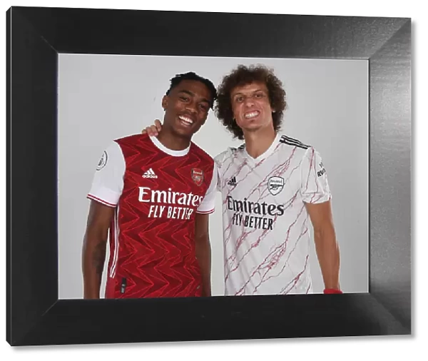 Arsenal First Team: Joe Willock and David Luiz at 2020-21 Photocall