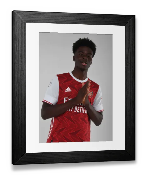 Framed Print : Arsenal 2020-21 First Team: Bukayo Saka at London Colney Training Ground Framed Print : Arsenal 2020-21 First Team: Bukayo Saka at London Colney Training Ground