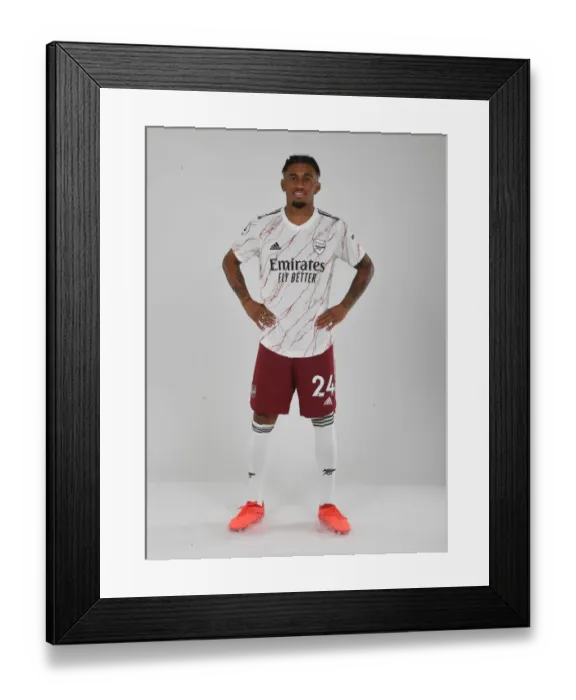 Framed Print : Arsenal 2020-21: Reiss Nelson in Training Framed Print : Arsenal 2020-21: Reiss Nelson in Training