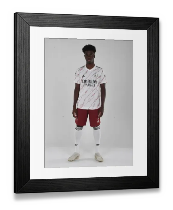 Framed Print : Arsenal's Star Player Bukayo Saka in Training, 2020-21 Season Framed Print : Arsenal's Star Player Bukayo Saka in Training, 2020-21 Season