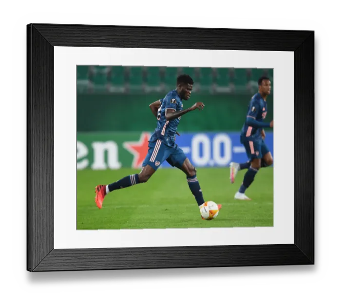 Framed Print : Thomas Partey in Action: Arsenal vs Rapid Vienna, UEFA Europa League 2020-21