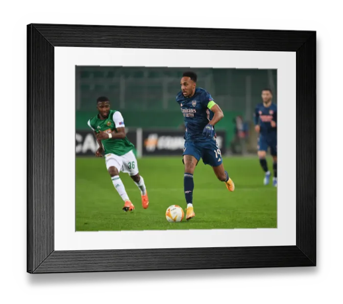 Framed Print : Aubameyang in Action: Arsenal vs Rapid Vienna, UEFA Europa League 2020-21