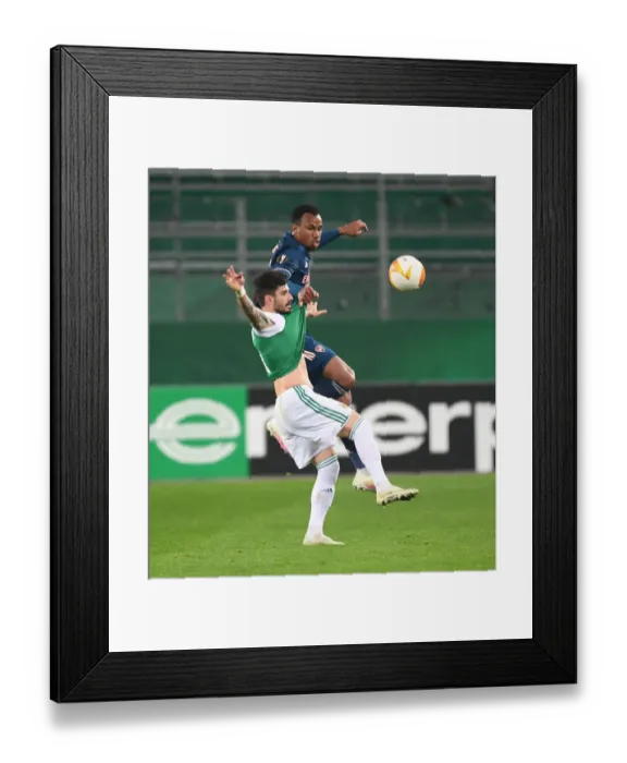 Framed Print : Gabriel vs Fountas: Clash in the Europa League - Rapid Vienna vs Arsenal