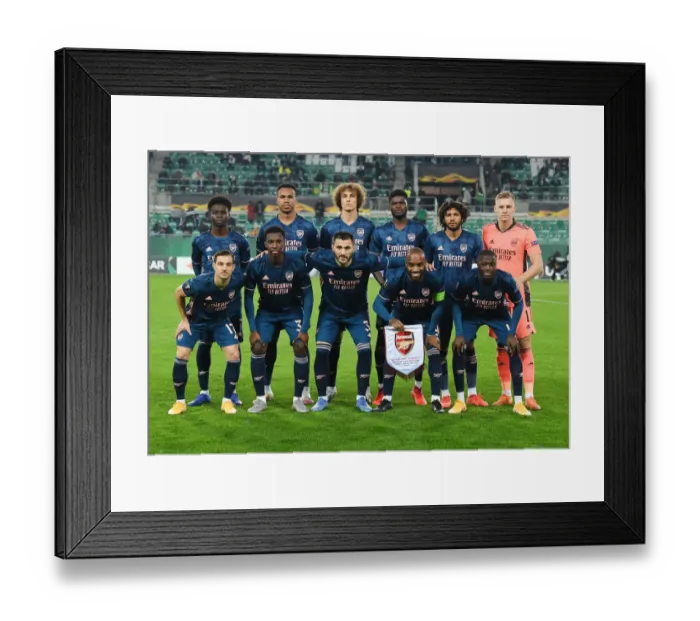 Framed Print : Arsenal FC vs Rapid Wien: UEFA Europa League Showdown in Vienna
