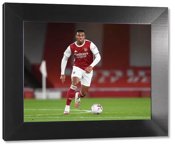 Arsenal's Gabriel Magalhaes in Action: Emirates Stadium Showdown vs Leicester City (2020-21) - Behind Closed Doors