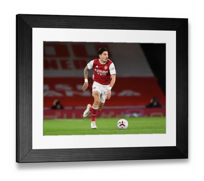 Framed Print : Arsenal's Hector Bellerin at Empty Emirates Stadium: Arsenal vs Leicester City, Premier League 2020-21 Framed Print : Arsenal's Hector Bellerin at Empty Emirates Stadium: Arsenal vs Leicester City, Premier League 2020-21