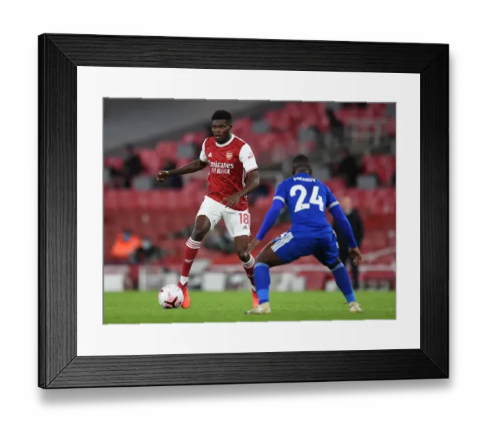 Framed Print : Arsenal vs Leicester City: Thomas Partey vs Nampalys Mendy Battle in Empty Emirates Stadium, Premier League 2020-21