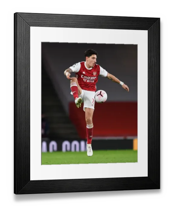 Framed Print : Arsenal's Hector Bellerin at Empty Emirates Stadium: Arsenal vs Leicester City, Premier League 2020-21