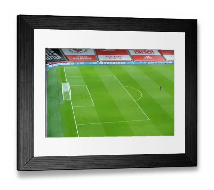 Framed Print : Arsenal vs Leicester: Behind Closed Doors - Arsenal Stadium Amidst Pandemic Restrictions (2020-21)