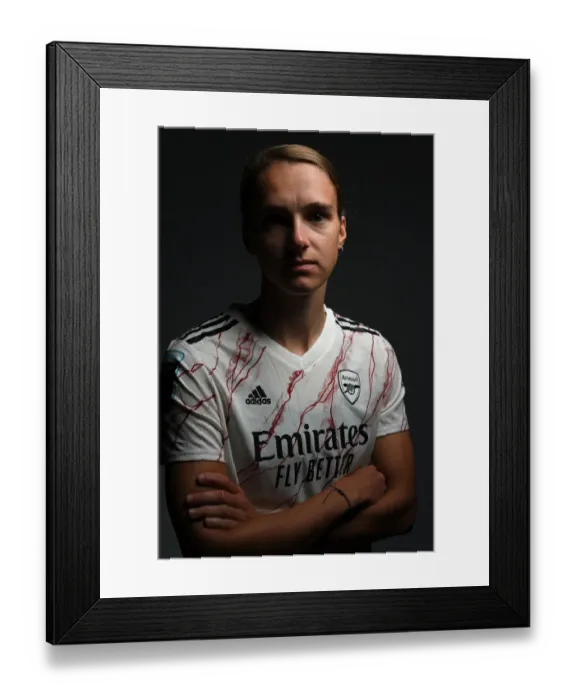 Framed Print : Arsenal Women's Team 2020-21: Viviane Miedema at Photocall Framed Print : Arsenal Women's Team 2020-21: Viviane Miedema at Photocall