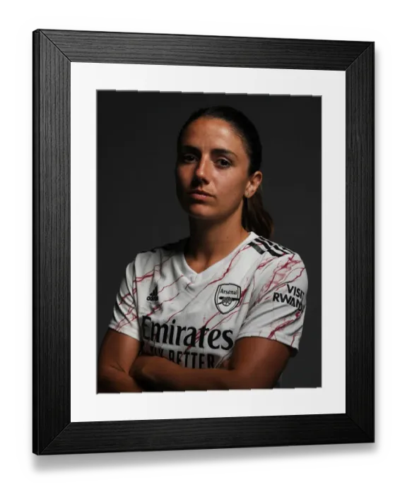 Framed Print : Arsenal Women's Team 2020-21: Danielle van de Donk at Arsenal Photocall