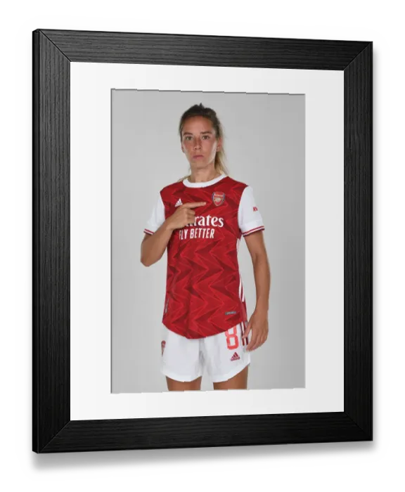 Framed Print : Arsenal Women's Squad 2020-21: Jordan Nobbs at Team Photoshoot