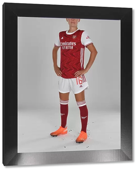 Arsenal Women's Team 2020-21: A Closer Look at Noelle Maritz
