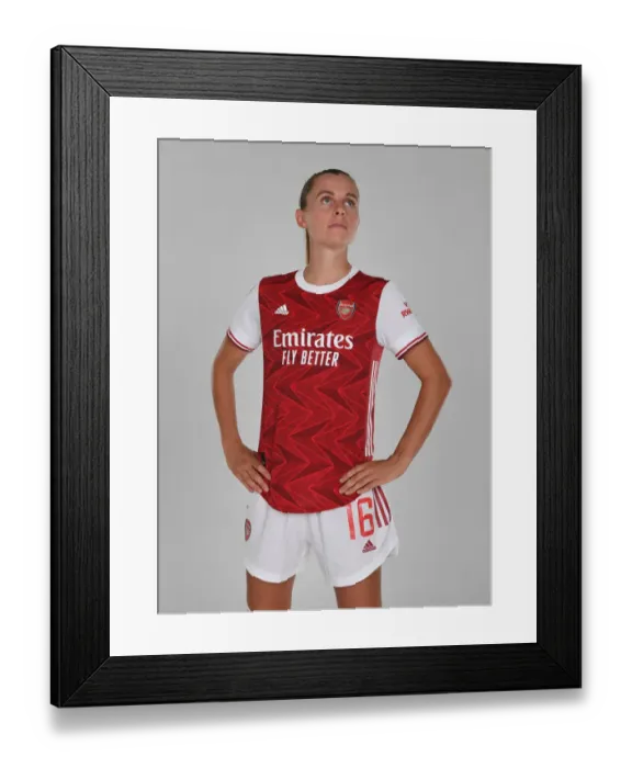 Framed Print : Arsenal Women's Team 2020-21: Spotlight on Noelle Maritz Framed Print : Arsenal Women's Team 2020-21: Spotlight on Noelle Maritz