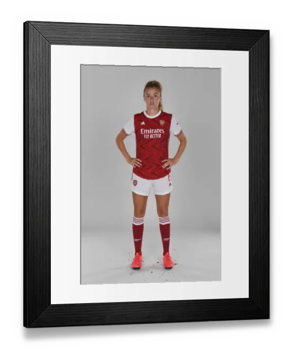 Framed Print : Arsenal Women: 2020-21 Team Photocall at London Colney Framed Print : Arsenal Women: 2020-21 Team Photocall at London Colney