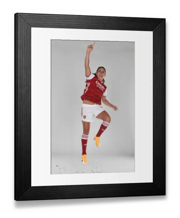 Framed Print : Arsenal Women's Team 2020-21: Danielle van de Donk at Arsenal Photocall