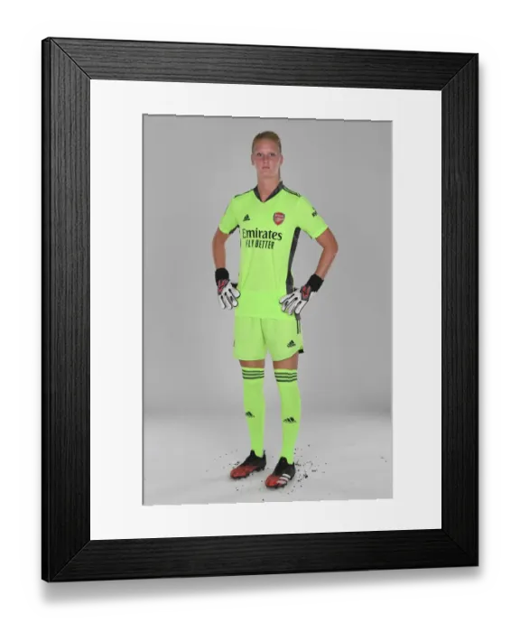 Framed Print : Arsenal Women's Team 2020-21: Fran Stenson at Arsenal Photocall Framed Print : Arsenal Women's Team 2020-21: Fran Stenson at Arsenal Photocall