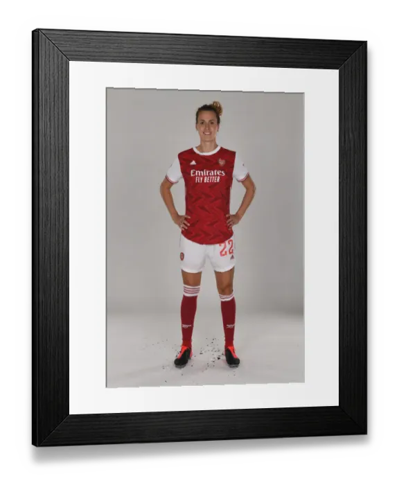 Framed Print : Arsenal Women's Squad 2020-21: Viki Schnaderbeck at Team Photoshoot