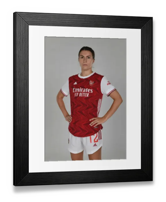 Framed Print : Arsenal Women's Squad 2020-21: Steph Catley at Team Photoshoot