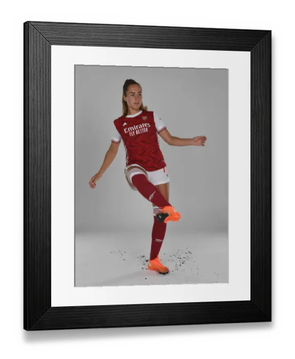 Framed Print : Arsenal Women's Team 2020-21: Lia Walti at Photocall Framed Print : Arsenal Women's Team 2020-21: Lia Walti at Photocall
