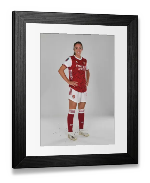 Framed Print : Arsenal Women's Team 2020-21: Lisa Evans at Arsenal Photocall
