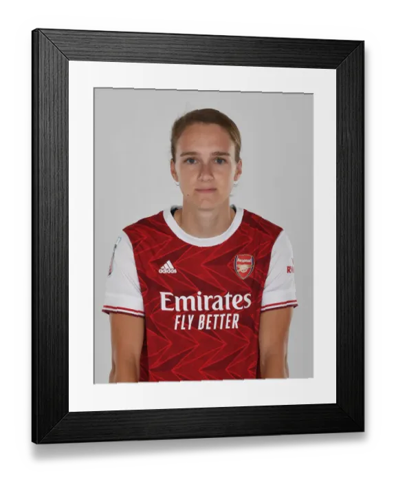 Framed Print : Arsenal Women's Team 2020-21: Vivianne Miedema at Photoshoot Framed Print : Arsenal Women's Team 2020-21: Vivianne Miedema at Photoshoot