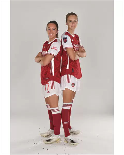 Arsenal Women: 2020-21 Team Photocall Featuring Lisa Evans and Vivianne Miedema