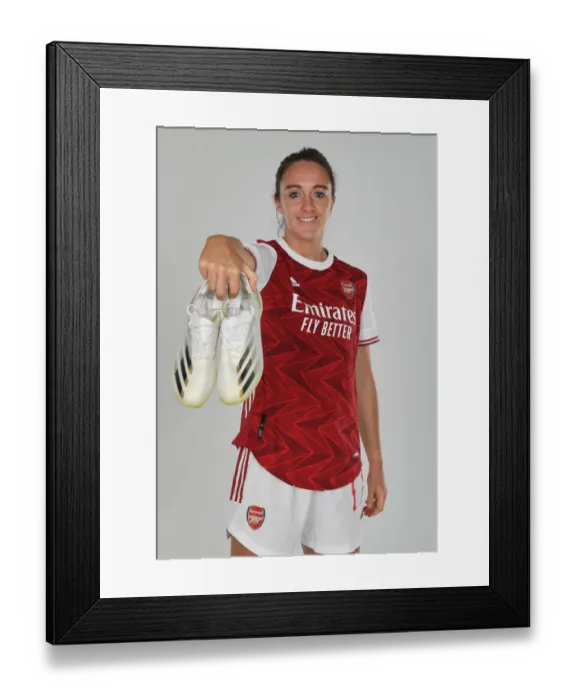 Framed Print : Arsenal Women's Team 2020-21: Lisa Evans at Arsenal Photocall Framed Print : Arsenal Women's Team 2020-21: Lisa Evans at Arsenal Photocall