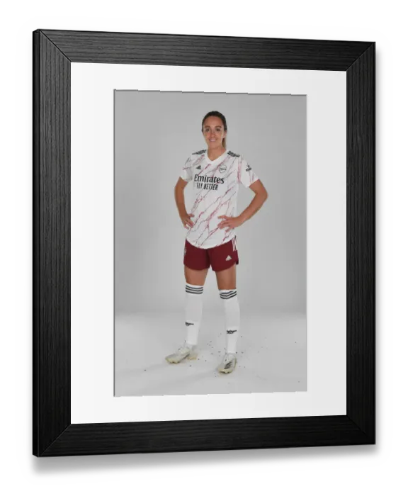 Framed Print : Arsenal Women's Team 2020-21: Lisa Evans at Arsenal Photocall