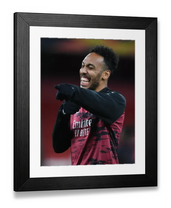 Framed Print : Arsenal vs Dundalk: Empty Europa League Clash at Emirates Stadium, October 2020 Framed Print : Arsenal vs Dundalk: Empty Europa League Clash at Emirates Stadium, October 2020