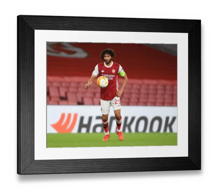 Framed Print : Arsenal vs Dundalk: Empty Emirates Stadium - UEFA Europa League (2020-21)