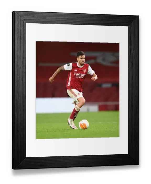 Framed Print : Arsenal vs Dundalk: Empty Emirates Stadium - UEFA Europa League (2020-21)