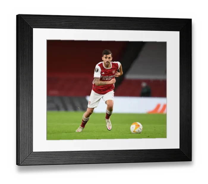 Framed Print : Arsenal vs Dundalk: Empty Emirates Stadium - UEFA Europa League (2020-21)
