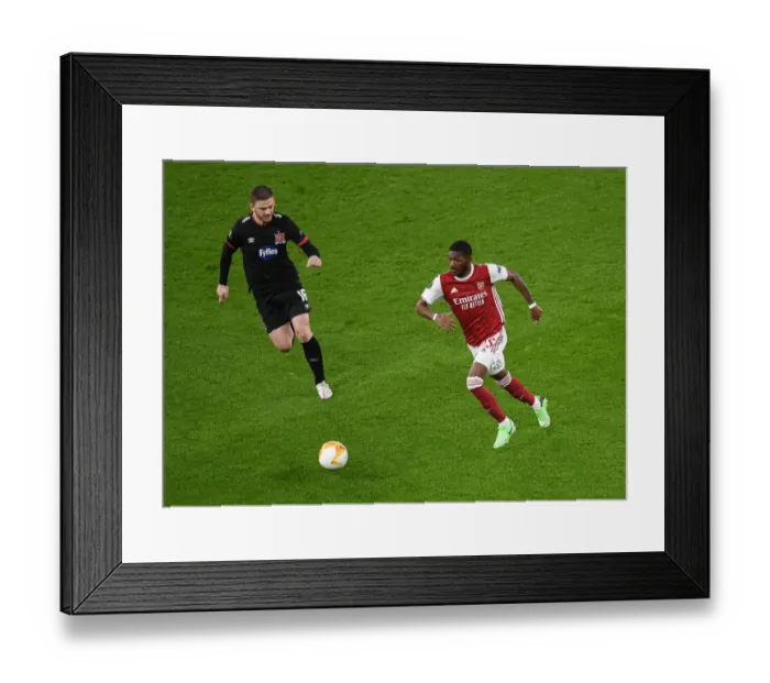 Framed Print : Arsenal vs Dundalk: Maitland-Niles in Action at Empty Emirates Stadium, UEFA Europa League 2020-21 Framed Print : Arsenal vs Dundalk: Maitland-Niles in Action at Empty Emirates Stadium, UEFA Europa League 2020-21