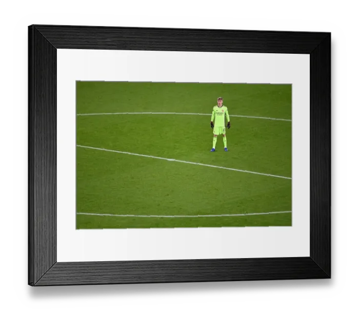 Framed Print : Empty Europa League: Arsenal vs Dundalk at the Ghostly Emirates Stadium
