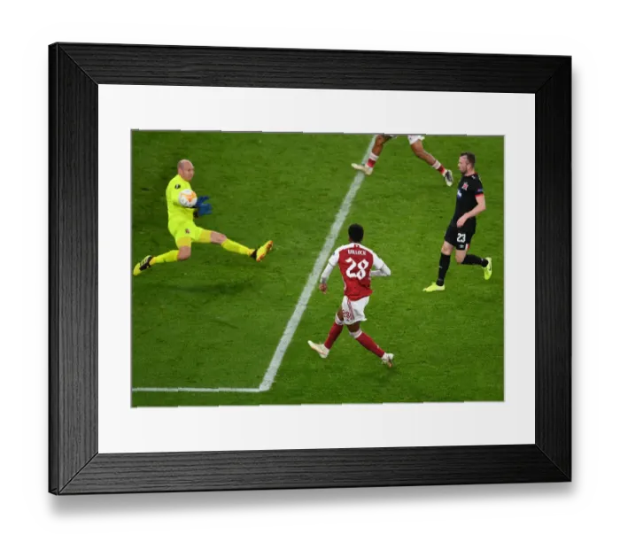 Framed Print : Arsenal's Joe Willock Scores Second in Europa League Win Over Dundalk Framed Print : Arsenal's Joe Willock Scores Second in Europa League Win Over Dundalk