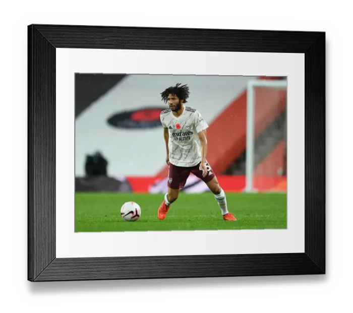 Framed Print : Arsenal's Mohamed Elneny at Manchester United's Old Trafford: 2020-21 Premier League Match Amidst Coronavirus Restrictions
