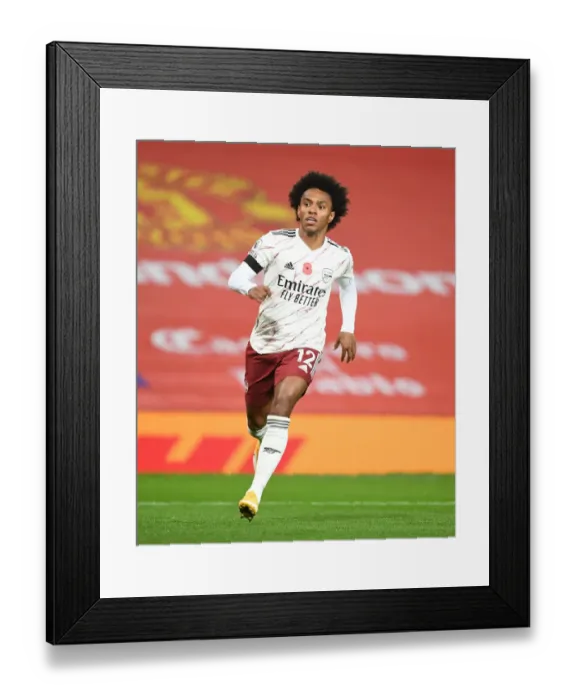 Framed Print : Willian at Empty Old Trafford: Premier League Showdown Amidst COVID-19 Restrictions (2020-21)