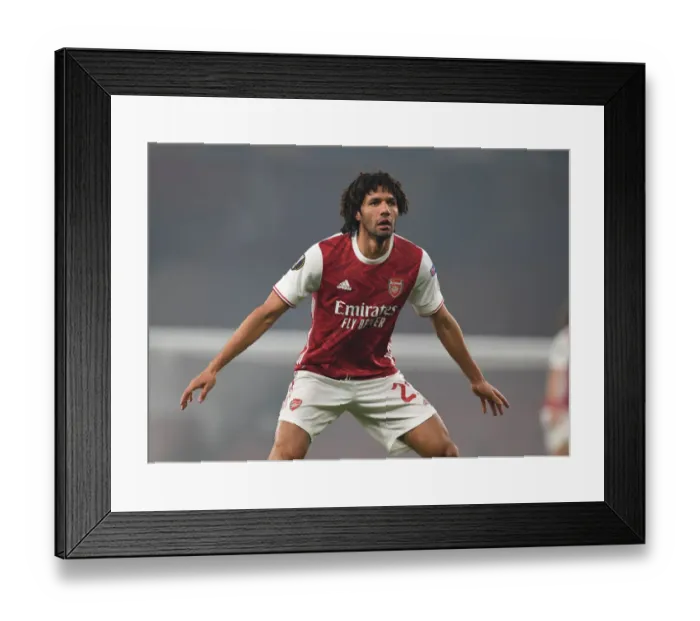 Framed Print : Arsenal's Mo Elneny in Action against Molde FK in UEFA Europa League Framed Print : Arsenal's Mo Elneny in Action against Molde FK in UEFA Europa League