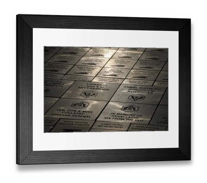 Framed Print : Arsenal FC vs Molde FK: Europa League Showdown at Emirates Stadium