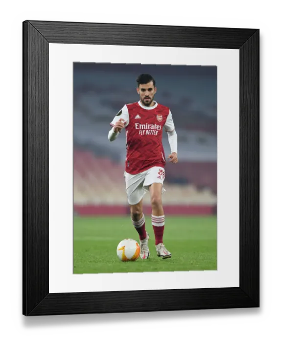 Framed Print : Arsenal's Dani Ceballos in Action against Molde FK in UEFA Europa League