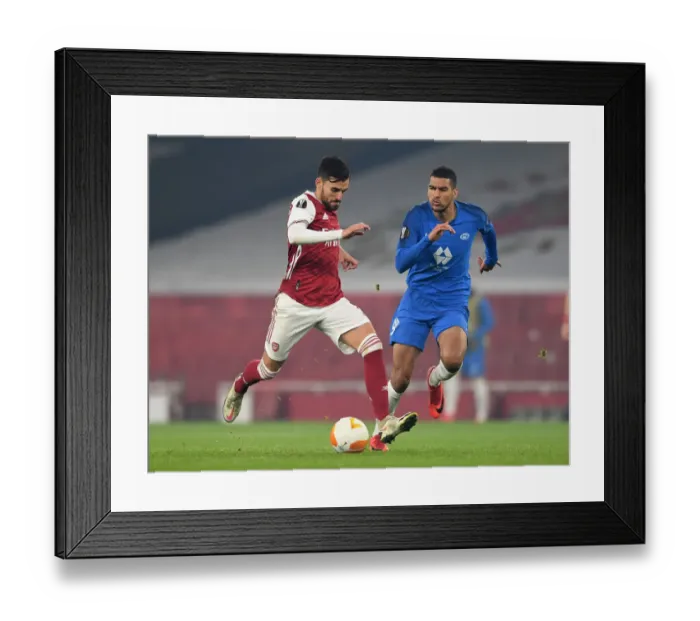 Framed Print : Arsenal vs Molde: Ceballos Faces Off in Europa League Clash