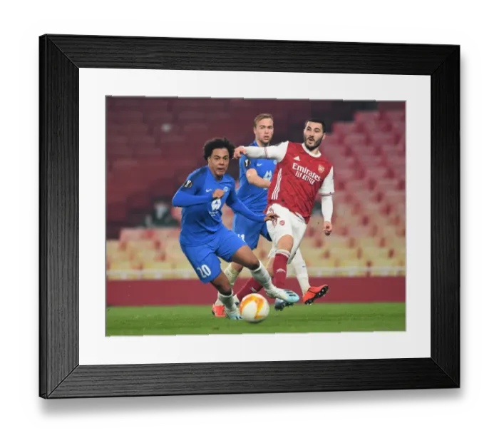 Framed Print : Arsenal vs Molde: Kolasinac under Pressure in Europa League Clash Framed Print : Arsenal vs Molde: Kolasinac under Pressure in Europa League Clash